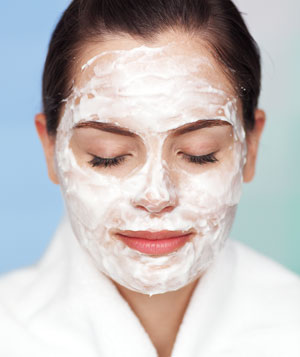 woman sulfur acne treatment mask graphic